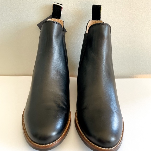 New never worn with tags! Joules Westbourne Chelsea Boot - Picture 3 of 7